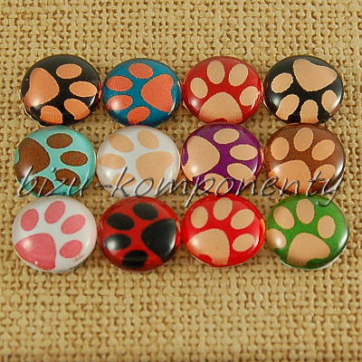 Tlapka na zemi, 12mm