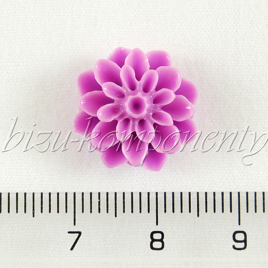 Žlutý kabošon jiřinka 7, 15mm