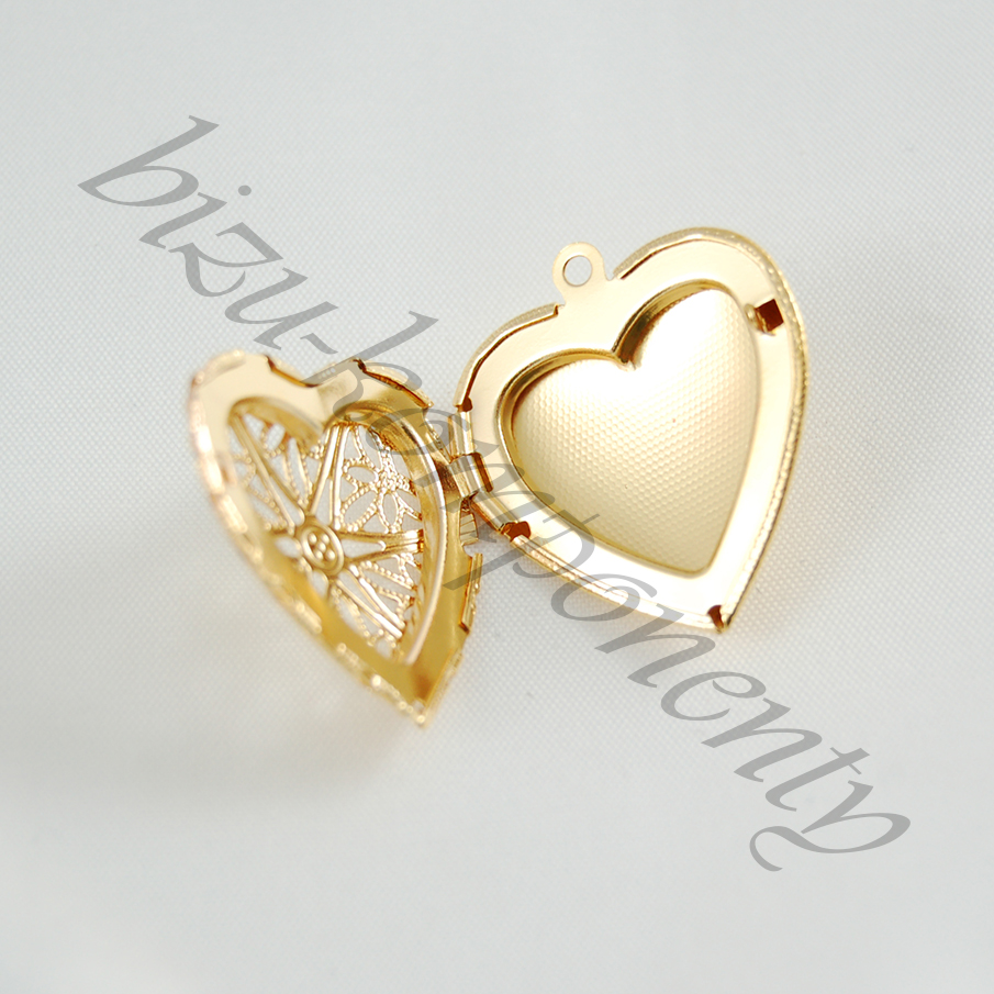 Filigránový medailon - kruh zlaté barvy