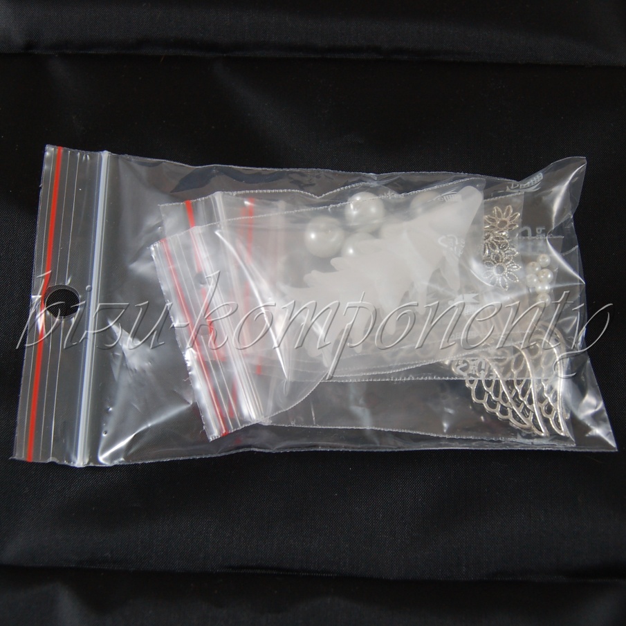 Sada na výrobu pěti bílých andílků