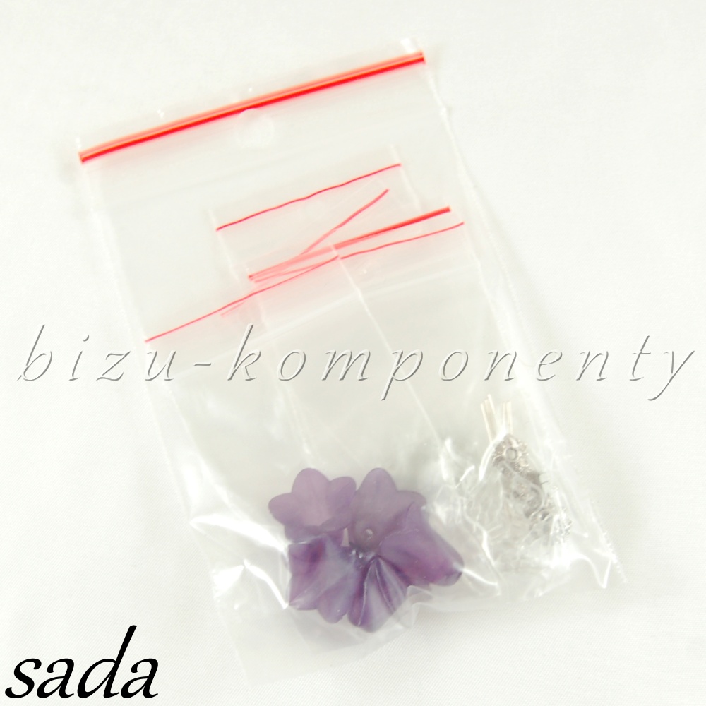 Sada na výrobu pěti menších bílých andílků