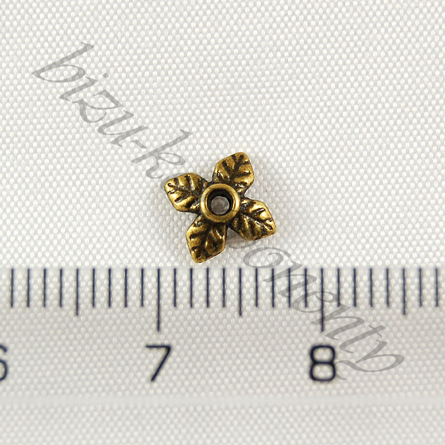 Mini čtyřlistý kaplík bronzové barvy 10ks