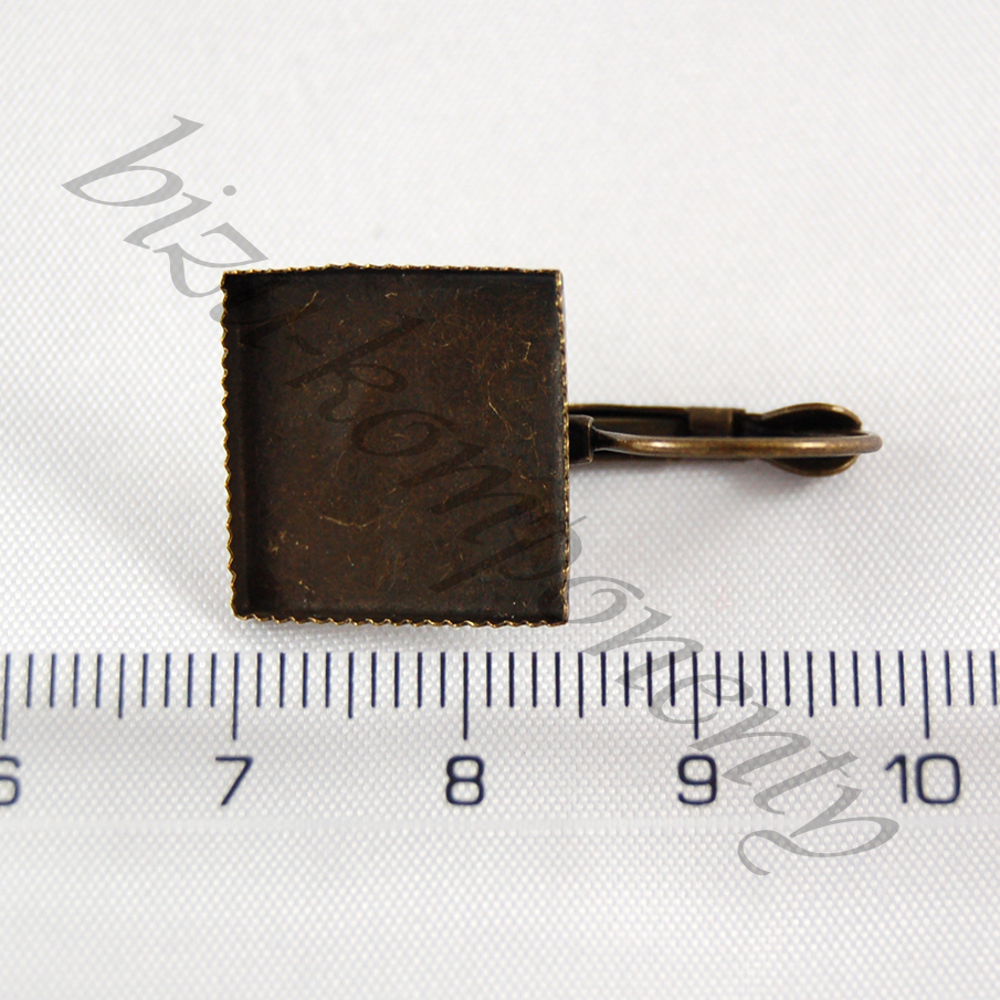 Náušnicové háčky bronzové barvy se čtvercovým lůžkem 15x15mm
