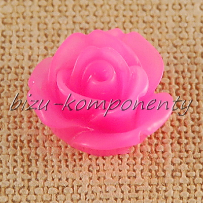 Kabošon sytě růžová růže 18mm