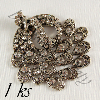 Veliký páv s čirými šatony