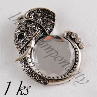 Velký slon se zrcadlovým balónem