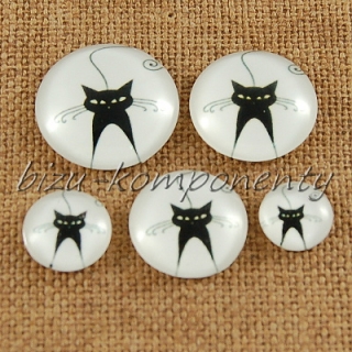Skleněný kabošon kočka bojovnice 18 mm