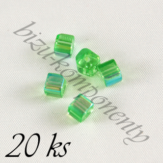 Zelené kostičky s pokovem 5mm 20ks