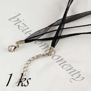 Černý náhrdelník