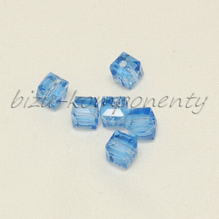 Kostičky světle modré, 6x6x6mm, sražené hrany, 10ks