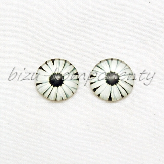Bílý květ s černým středem, 12 mm