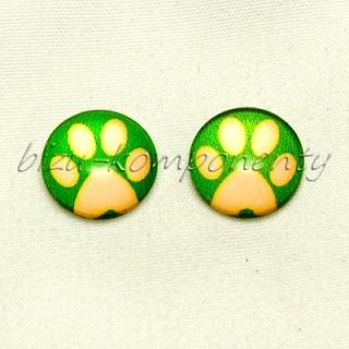 Tlapka na trávě, 12mm