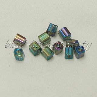 Duhové kostičky s pokovem cca 4mm 20ks