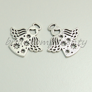 Andílek stříbrná barva