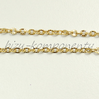 Řetízek z oceli, zlatá barva - 3,1x2,8mm