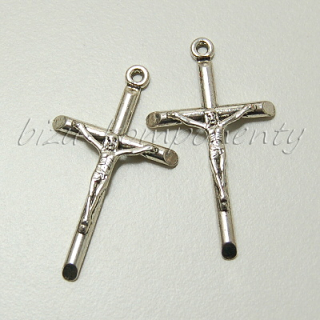 Křížek, stříbrná barva