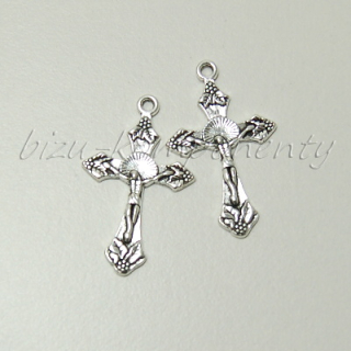 Křížek, stříbrná barva