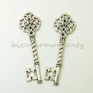 Veliký klíč, stříbrná barva