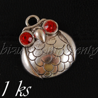 Boubelka s červenýma očima, stříbrná barva