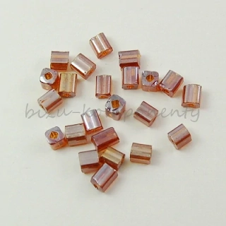 Skleněné kostičky, hnědá barva 5x4x4mm 30ks