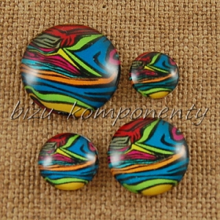 Skleněný kabošon veselá zebra, 16 mm