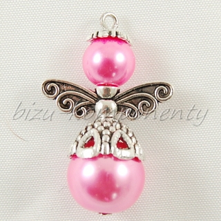 Sada na výrobu pěti sytě růžových andílků