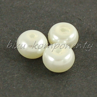 Lehce smetanové voskované perle - zploštělé, 6x4mm 15ks