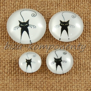 Skleněný kabošon kočka bojovnice 2, 18 mm