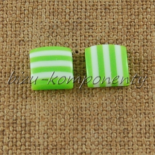 Zeleno-bílý kabošon, 10 mm