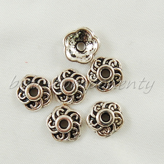 Kaplík stříbrné barvy 10ks