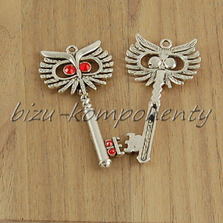 Sova - klíč červené oči